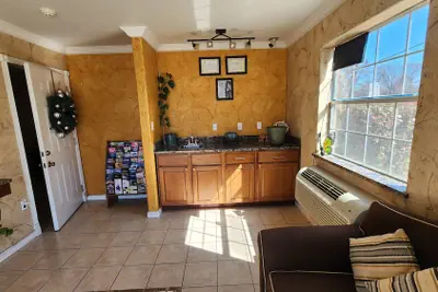 Photo 3 - Benbrook Inn & Suites