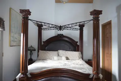 Photo 4 - Abbey Archway Inn