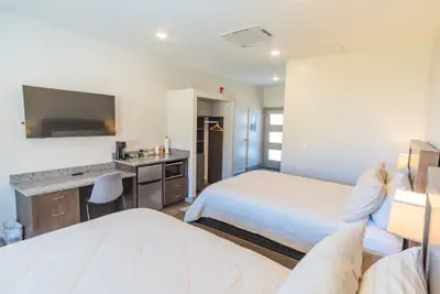 Photo 4 - South Zion Inn & Suites
