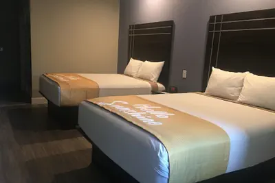 Photo 5 - Days Inn & Suites by Wyndham La Porte