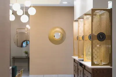 Photo 4 - The Vault Hotel