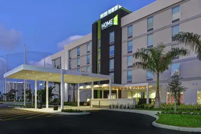 Photo 2 - Home2 Suites by Hilton West Palm Beach Airport, FL