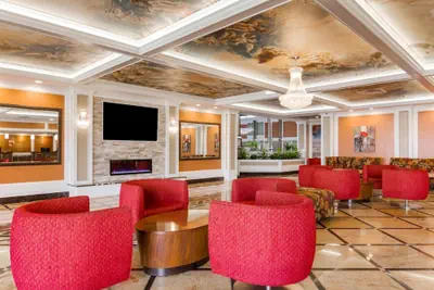 Photo 2 - LeBossier Hotel