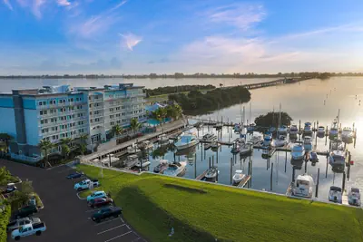 Photo 2 - Compass Hotel by Margaritaville Anna Maria Sound