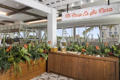 Photo 3 - Compass Hotel by Margaritaville Anna Maria Sound