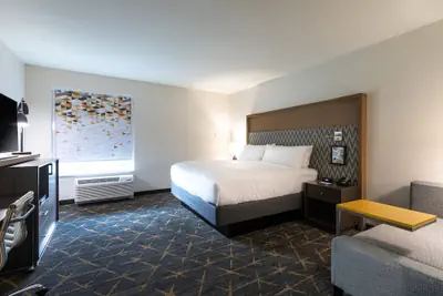 Photo 5 - Holiday Inn Greenville - Woodruff Road by IHG