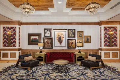 Photo 5 - Brownwood Hotel & Spa