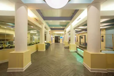 Photo 4 - Days Inn by Wyndham Mobile I-65