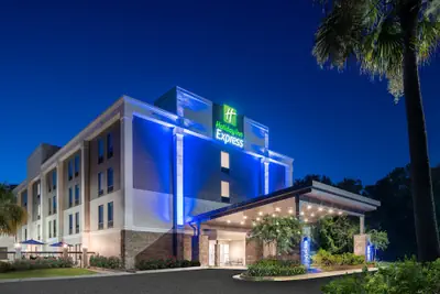 Photo 2 - Holiday Inn Express Statesboro by IHG