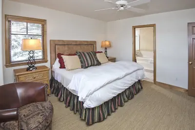 Photo 4 - Meadows Townhome