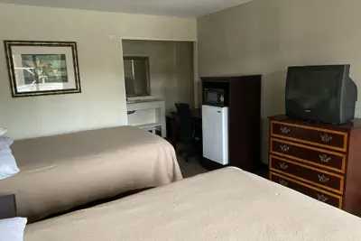 Photo 4 - Cozy Inn