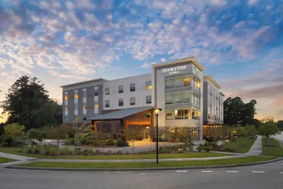 Photo 2 - DoubleTree by Hilton Summerville Nexton