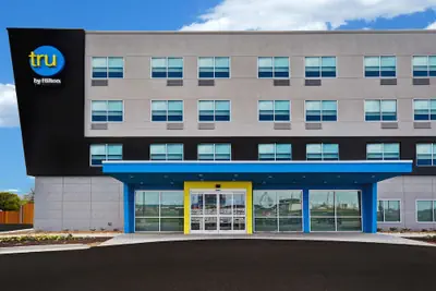 Photo 2 - Tru by Hilton West Memphis, AR