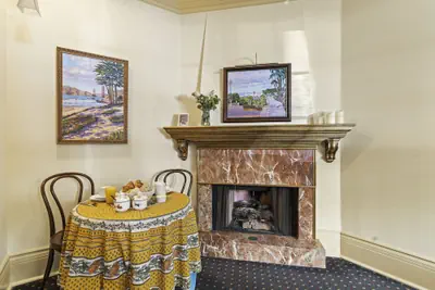 Photo 3 - Golden Gate Hotel