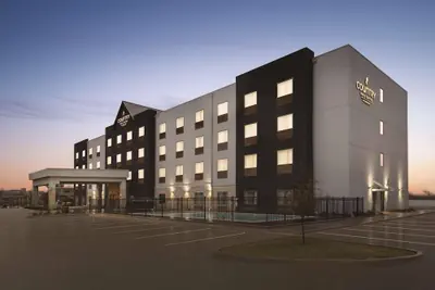 Photo 2 - Country Inn & Suites by Radisson, Oklahoma City-Bricktown, OK