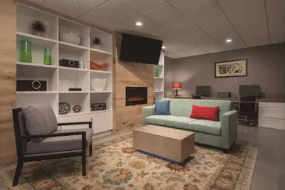 Photo 4 - Country Inn & Suites by Radisson, Oklahoma City-Bricktown, OK