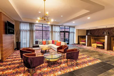 Photo 3 - Courtyard by Marriott Winston - Salem Downtown