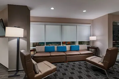 Photo 3 - TownePlace Suites by Marriott San Antonio Northwest at The RIM