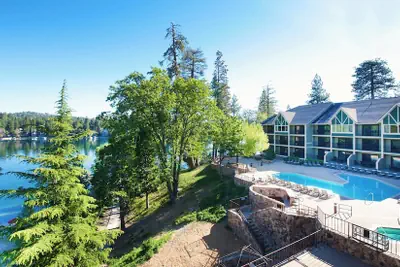 Photo 2 - Lake Arrowhead Resort and Spa