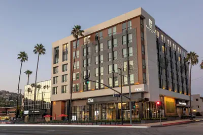 Photo 2 - The Glenmark, Glendale, a Tribute Portfolio Hotel