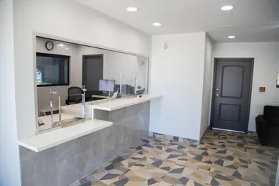 Photo 4 - Pico Rivera Inn and Suites