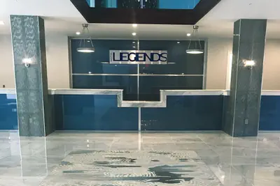 Photo 4 - The Hotel Legends