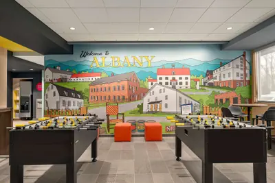 Photo 4 - Tru By Hilton Albany Airport, NY