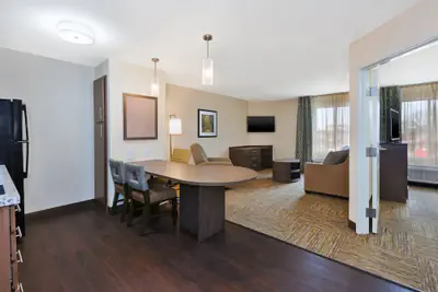 Photo 5 - Candlewood Suites Louisville - NE Downtown Area by IHG