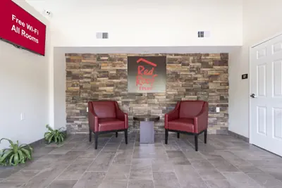 Photo 5 - Red Roof Inn Baytown