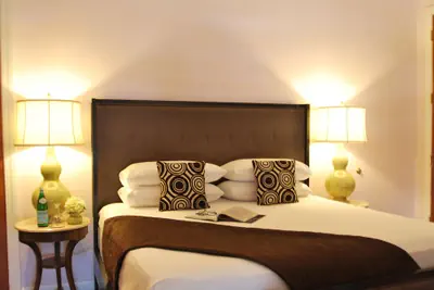 Photo 2 - Grand Center Inn