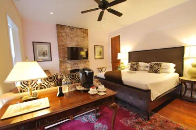 Photo 4 - Grand Center Inn