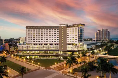 Photo 2 - Luminary Hotel & Co., Autograph Collection