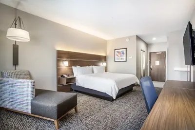 Photo 5 - Holiday Inn Express & Suites Tulsa East - Catoosa by IHG
