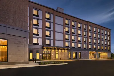 Photo 2 - Staybridge Suites Boston Logan Airport - Revere by IHG