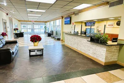 Photo 4 - Buckeye Inn Express