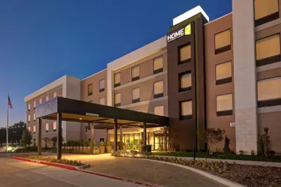 Photo 2 - Home2 Suites by Hilton Lewisville Dallas