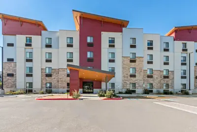 Photo 2 - Sonesta Simply Suites Avondale