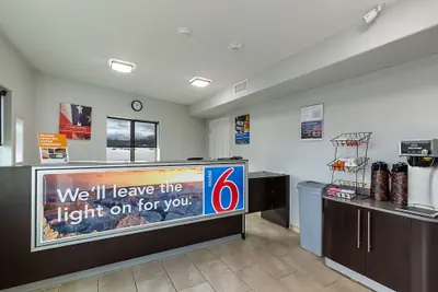 Photo 3 - Motel 6 Show Low, AZ