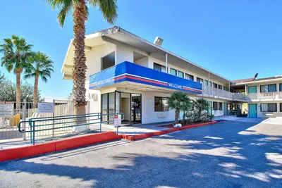 Photo 2 - Motel 6 Nogales, AZ - Mariposa Road