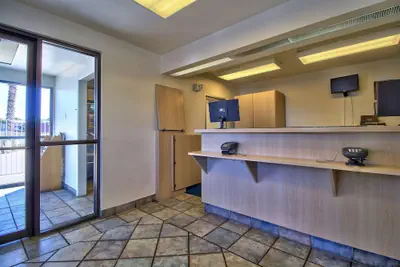 Photo 3 - Motel 6 Nogales, AZ - Mariposa Road