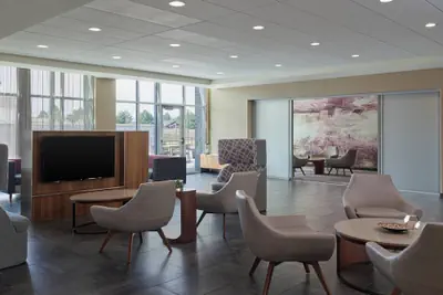 Photo 2 - Courtyard by Marriott Denver Aurora