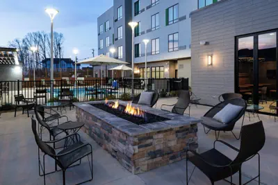 Photo 2 - Courtyard by Marriott Charlotte Steele Creek