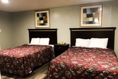 Photo 3 - Modern Motel