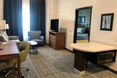 Photo 3 - Staybridge Suites Sioux Falls Southwest by IHG