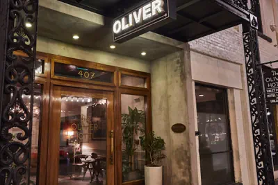 Photo 5 - The Oliver Hotel