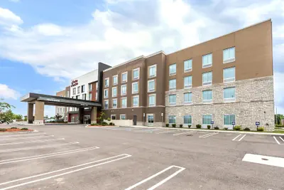 Photo 2 - Hampton Inn & Suites Howell