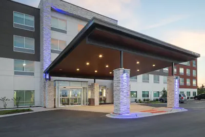 Photo 2 - Holiday Inn Express & Suites Bourbonnais East - Bradley by IHG