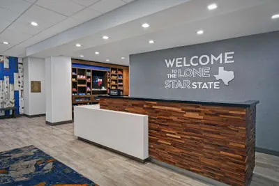 Photo 3 - Hampton Inn Midland South