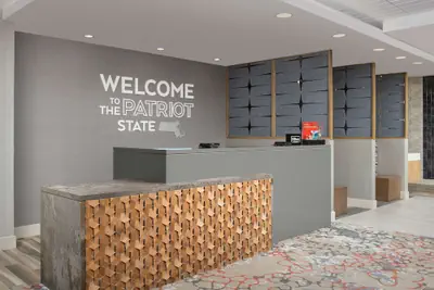 Photo 4 - Hampton Inn Boston Logan Airport Chelsea