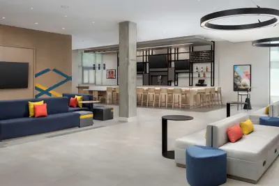 Photo 5 - Hilton Garden Inn San Jose Airport